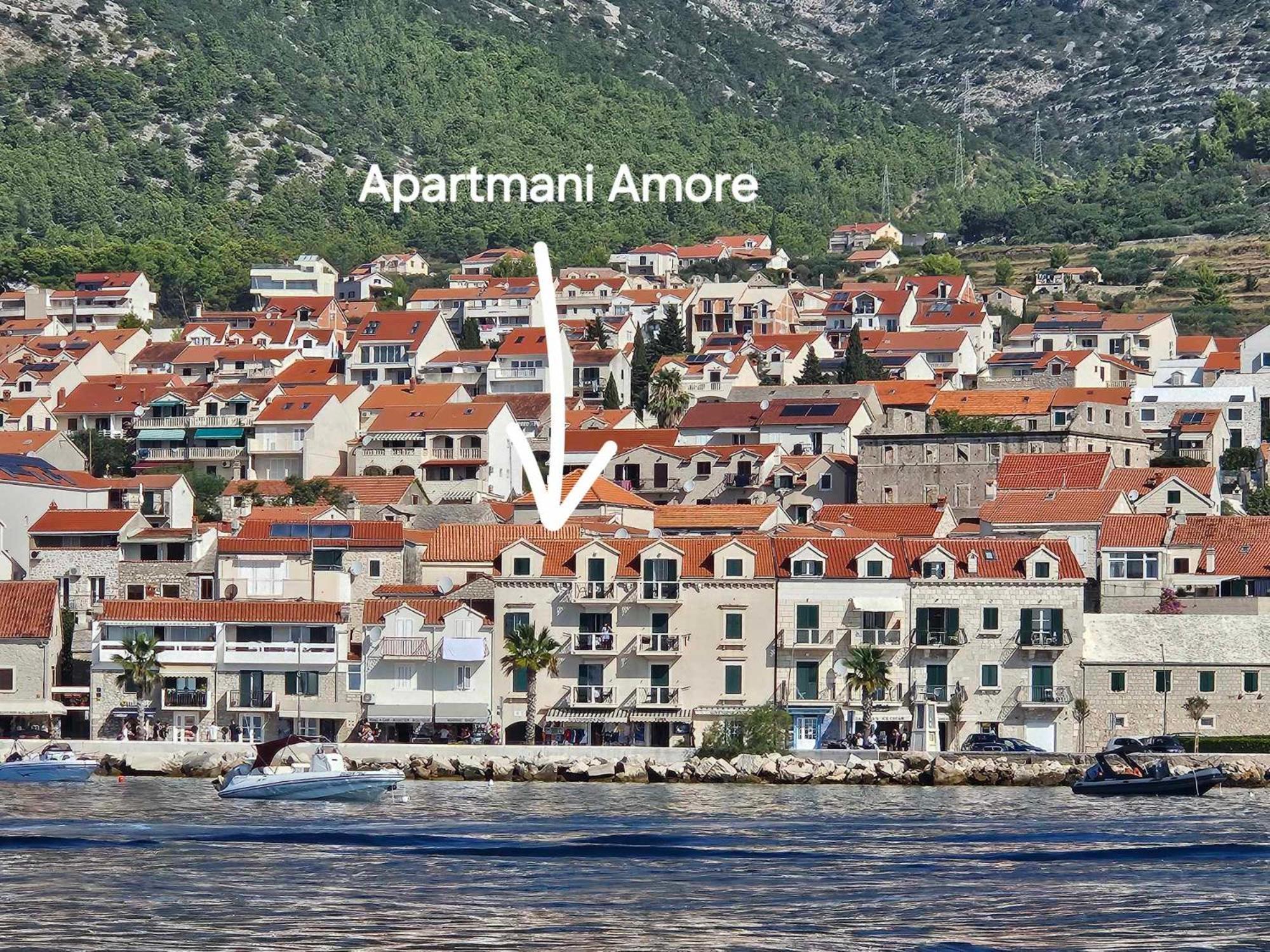 Apartments Amore Бол Екстериор снимка